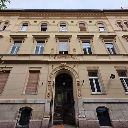 Artlovers' Flat - Kazinczy Street Budapest Exterior photo